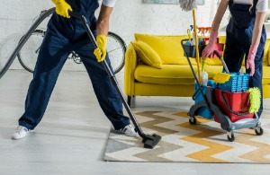 cleaning carpet in london - cleaning service london